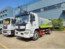 Hubei's Water Tanker Trucks Enjoy China's Export Tax Rebates, Lowering Costs for Buyers