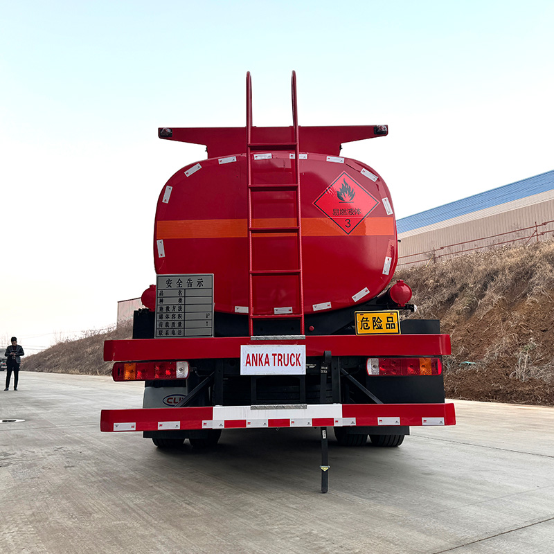 HOWO 12000L fuel tank truck