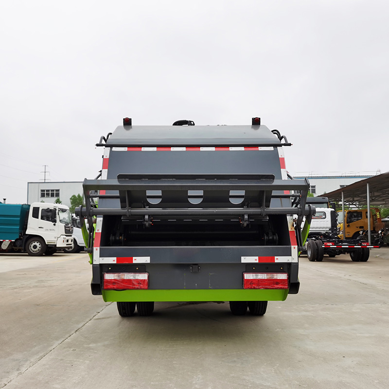 JAC 4*2 6м3 мусоровоз с уплотнителем мусора