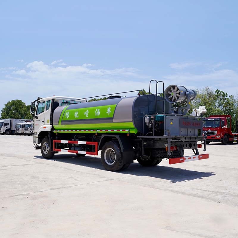 Camion-citerne à eau HOWO 14000L camion-citerne à eau avec arroseur