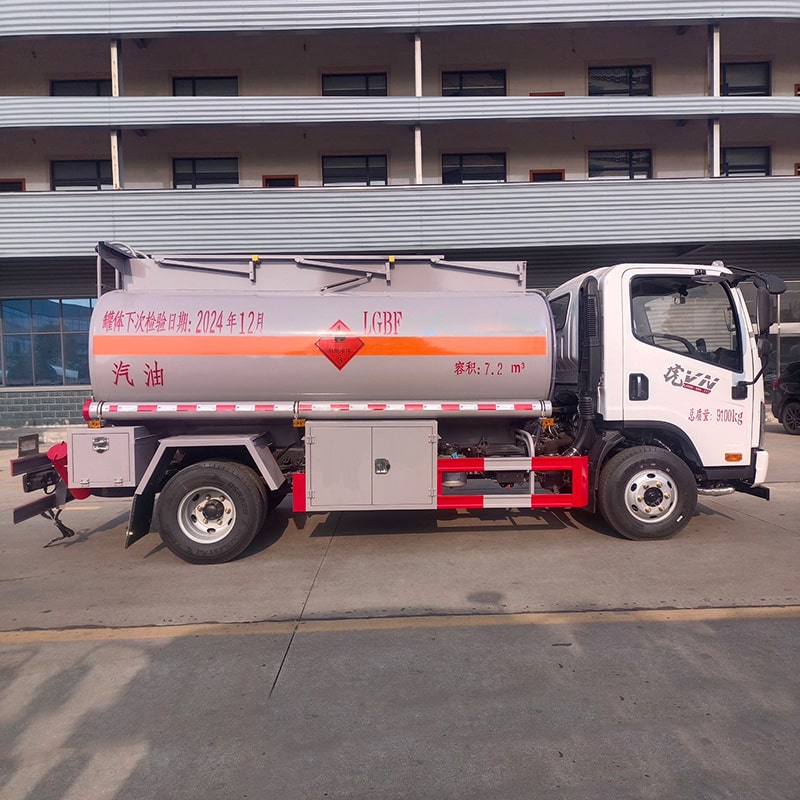 Camion de livraison à essence diesel FAW 7200L