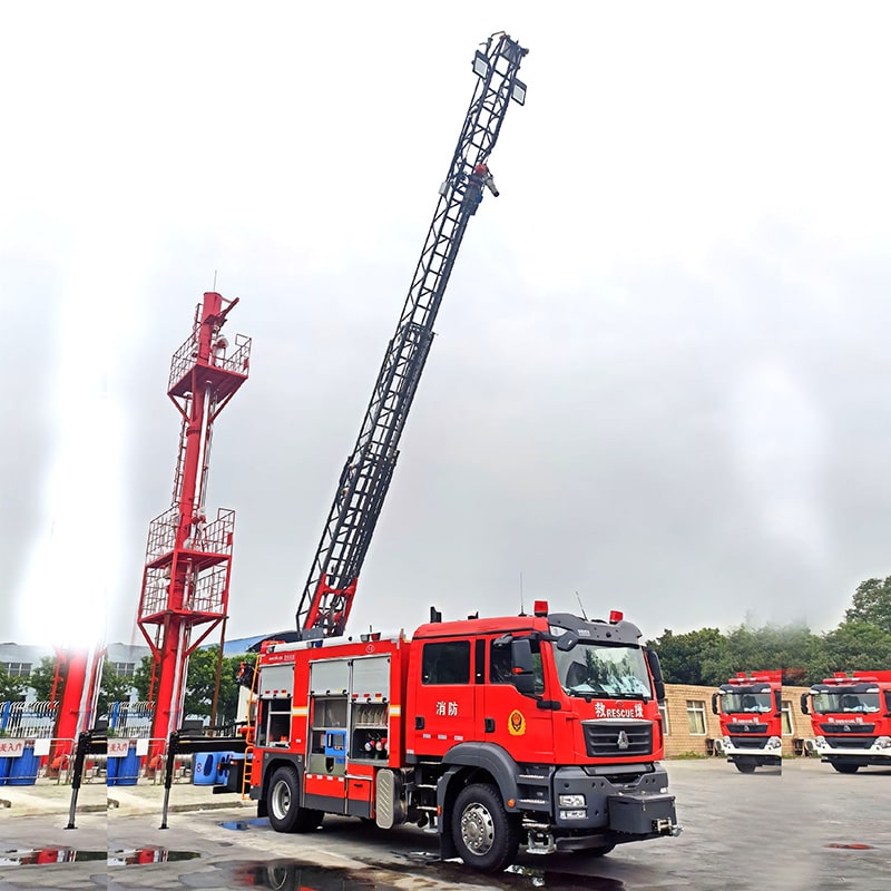 SINOTRUK HOWO new or used 5cbm liftable fire truck price
