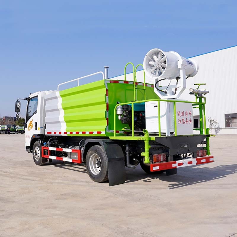 Camion-citerne à eau HOWO 5 000 litres 4x2 avec citerne