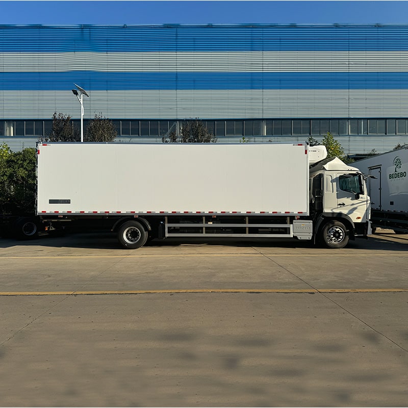 Camion frigorifique Hino 10 tonnes et 12 tonnes à vendre au Japon