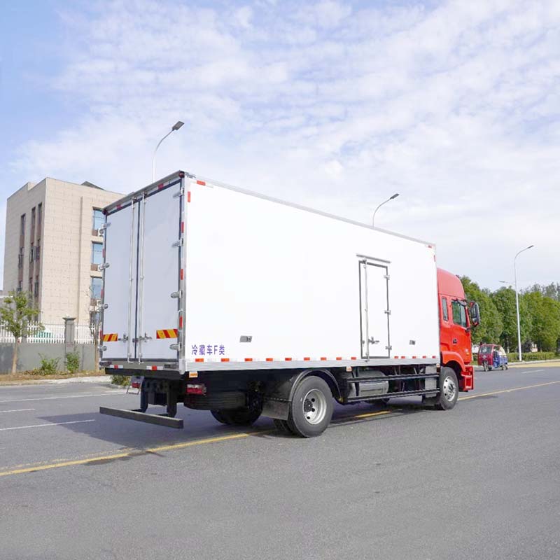 JAC 4x2 10 tons refrigerated truck for meat transport