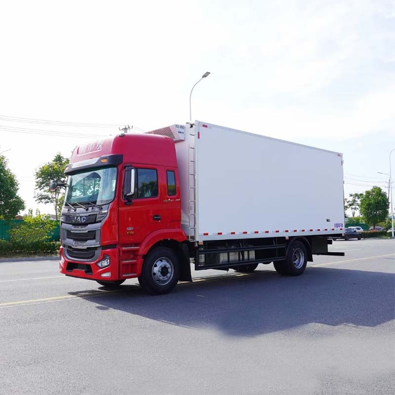 JAC 4x2 10 tons refrigerated truck for meat transport