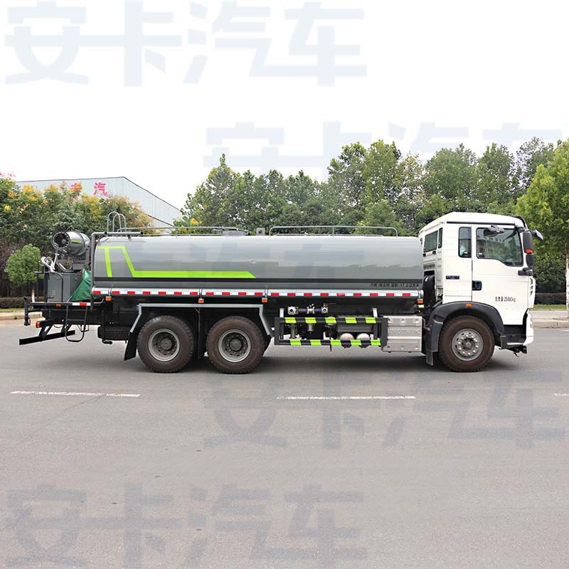 HOWO 4X6 5000 gallon water tanker tank truck