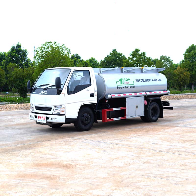 JMC cheap price Small 5000 liters  fuel tank truck