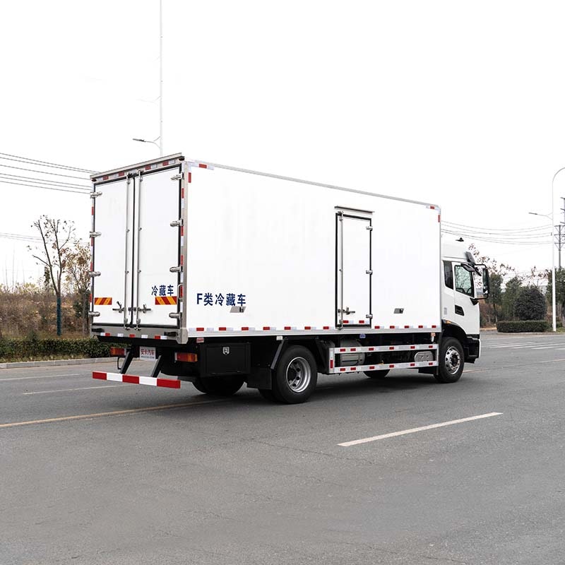 Camion frigorifique HOWO 8x4