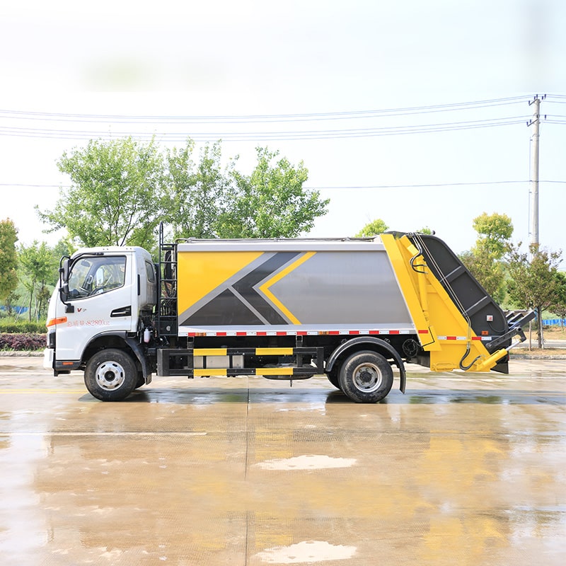 Camion à ordures compacteur à chargement arrière JAC 8cbm