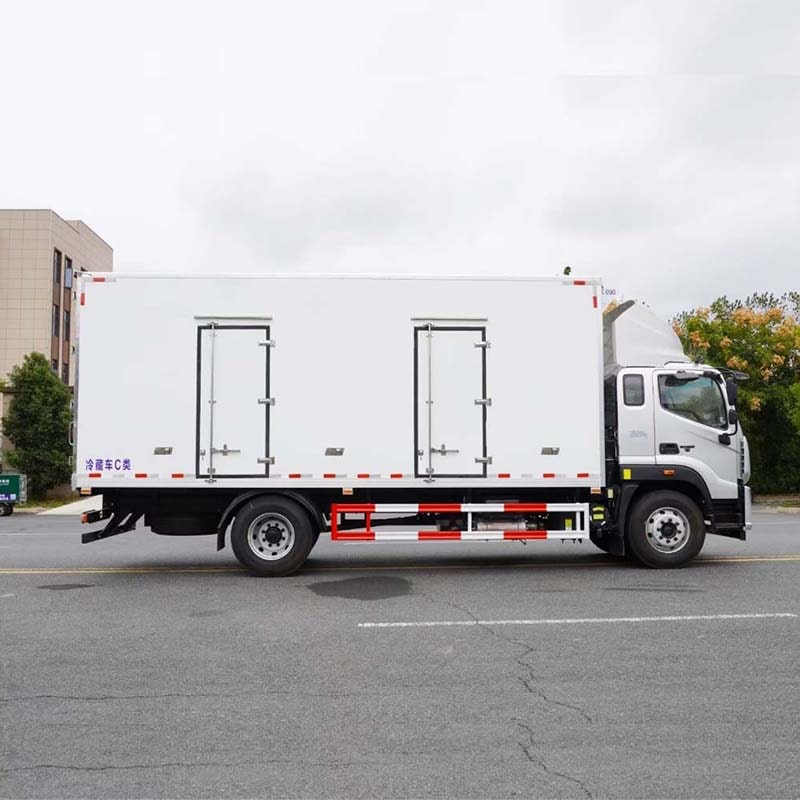 Foton 4x2 Рефрижераторный фургон-холодильник