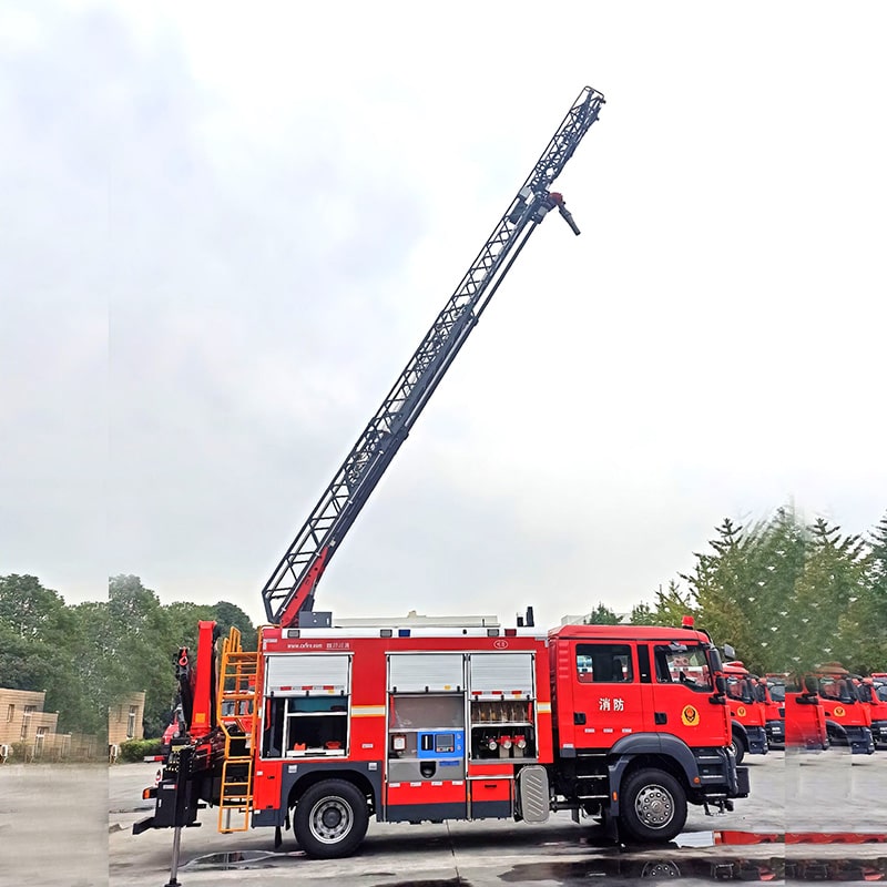 SINOTRUK HOWO new or used 5cbm liftable fire truck price