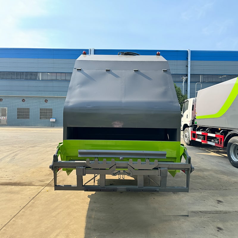 ISUZU 8 CBM Garbage Compactor Truck Rubbish Compressing Truck