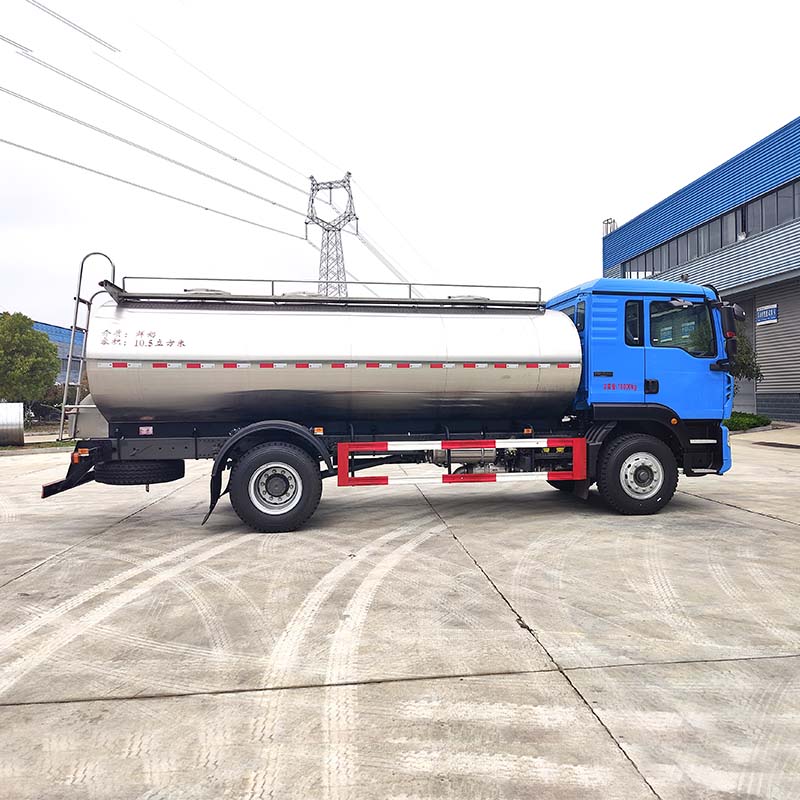 HOWO 4*2 Stainless steel 2 axle 13t milk tank truck