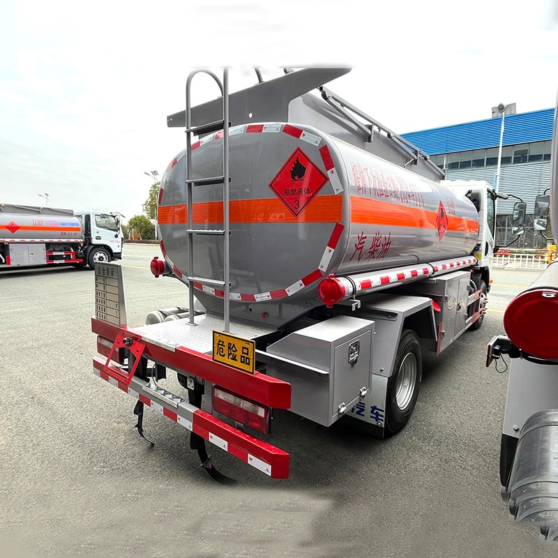 Camion de livraison à essence diesel FAW 7200L