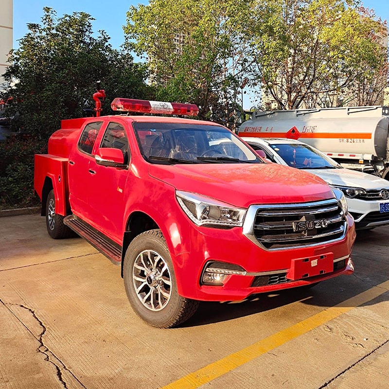 ISUZU 4 Wheels Pickup Fire Fighting Rescue Truck