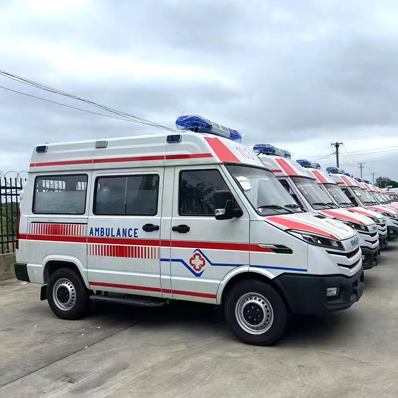 Iveco Van Isolation Ambulance with Basic Devices Emergency