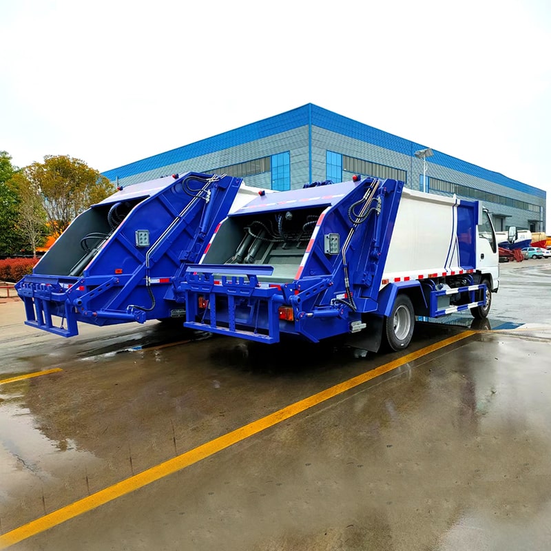 Isuzu 6/9 CBM Garbage Compactor Truck Trash Compressing Truck