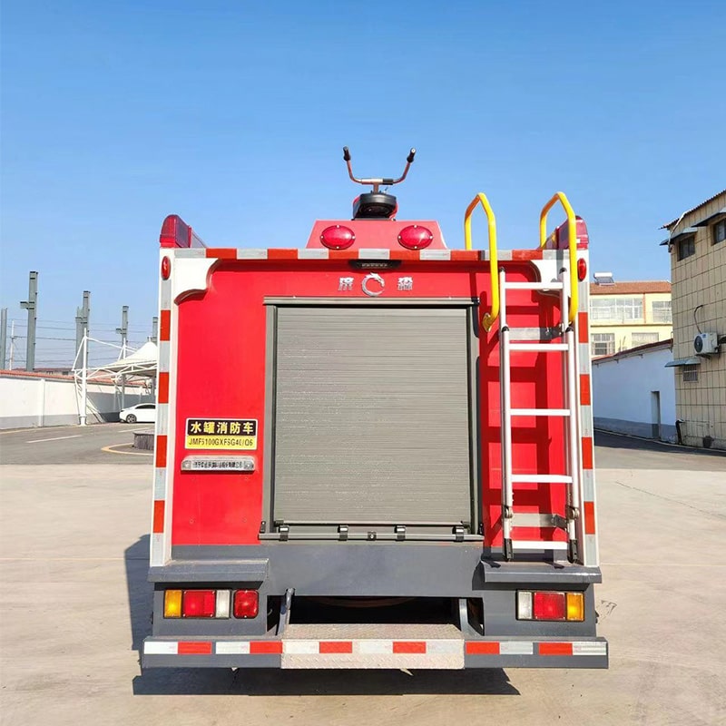 ISUZU 4*2 new or used 4cbm high quality fire truck